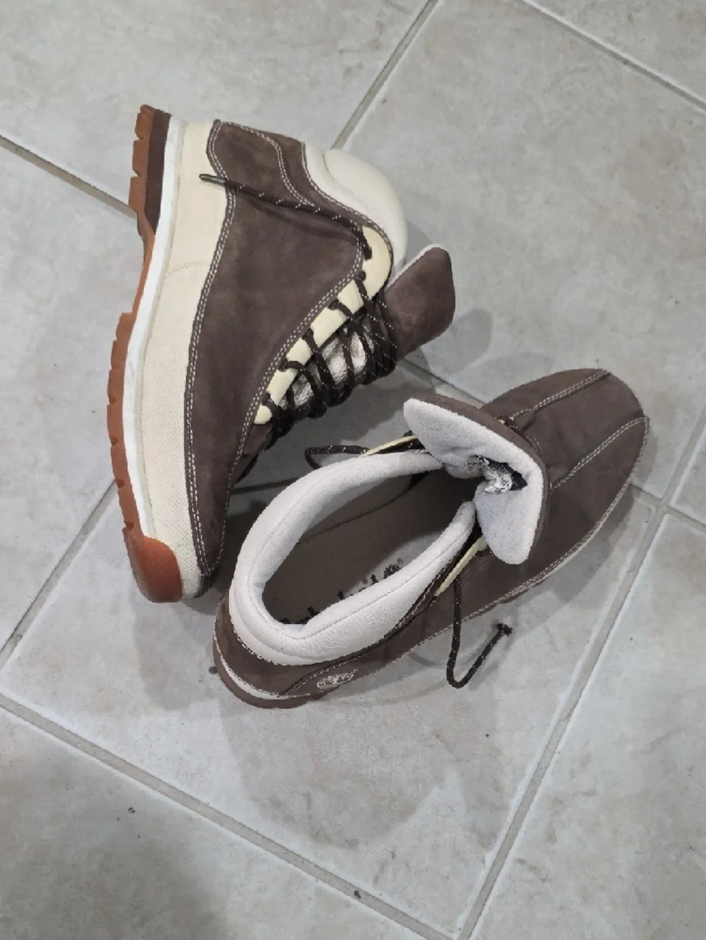 Timberland Men's Taupe Suede Lace-Up Outdoor Boots, Size 10M - Genuine leather
